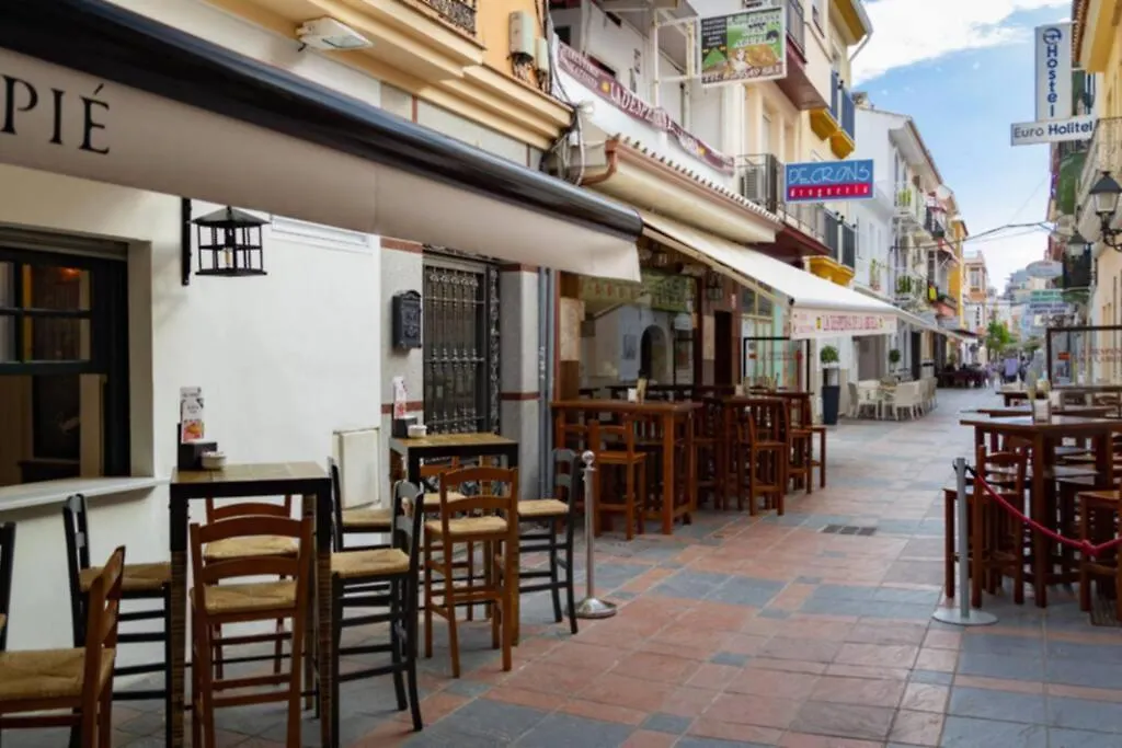 Ct 231 - Fuengirola City Center - Top Floor Apartment II