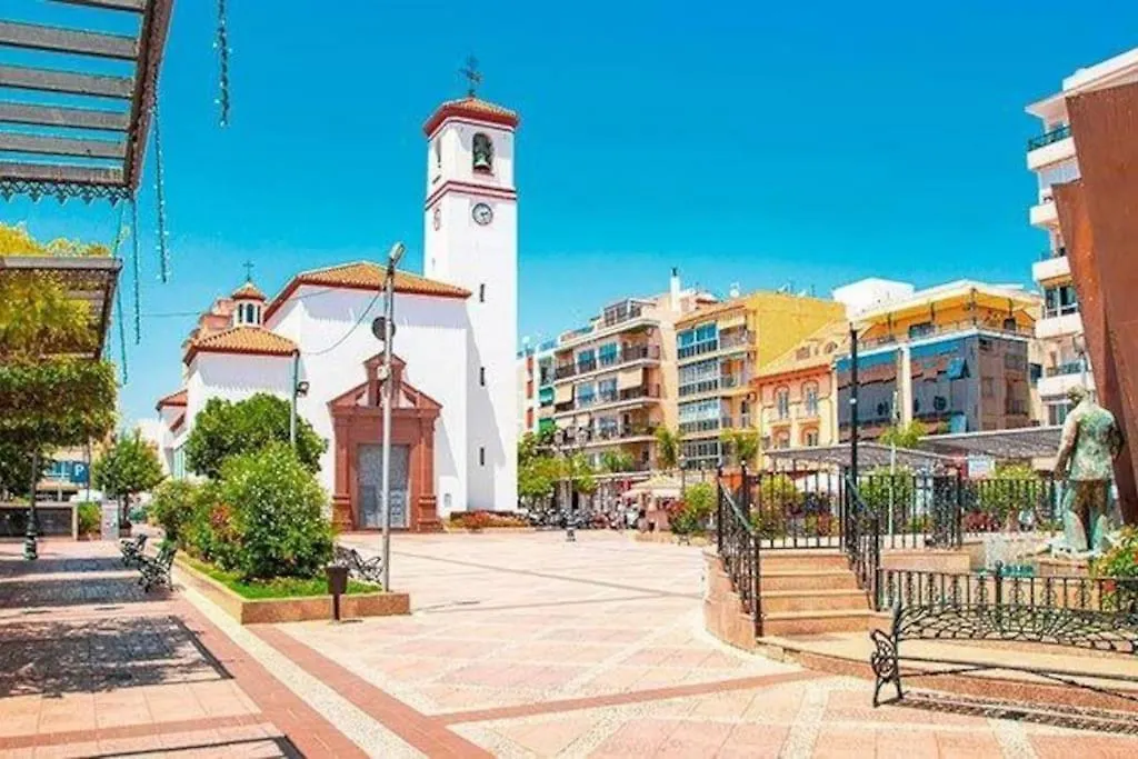 Ct 231 - Fuengirola City Center - Top Floor Apartment II 0*,  Spain