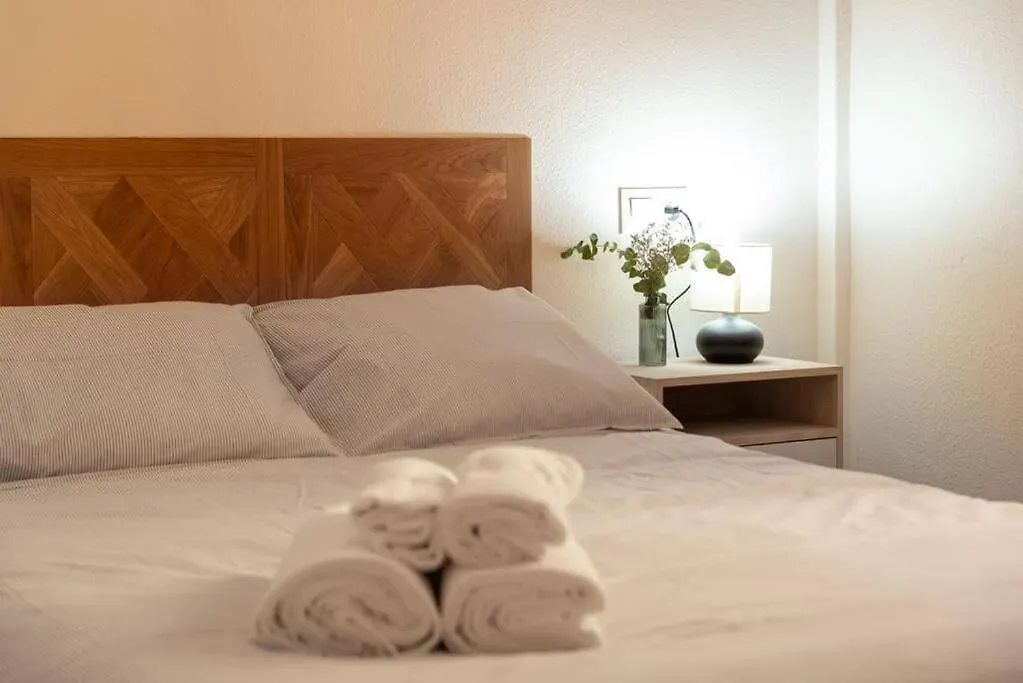 Ct 231 - Fuengirola City Center - Top Floor Apartment II 0*,  España